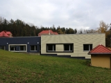 Nový objekt laboratoří projektovaný jako základna pro výstavbu operačních sálů